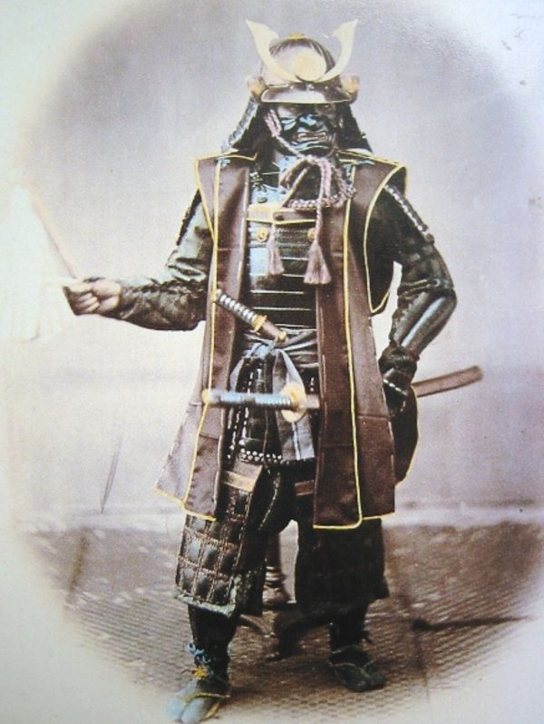 Японские маски. Япония. Самурайская маска